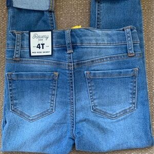 Revelry Women's Classic Blue Skinny Jeans